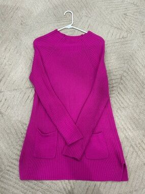 Chaus Fuchsia Ribbed Pocket Sweater
